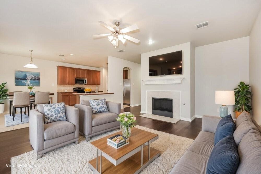 1212 Fleetwood Cove Dr - Photo 4 of 20