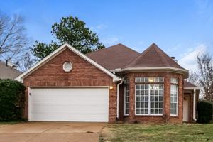 featured image of 3158 Clubview Cv N