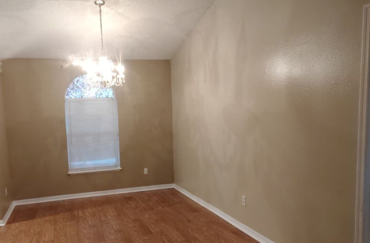 326 Hanging Moss Rd #1 - Photo 5 of 15