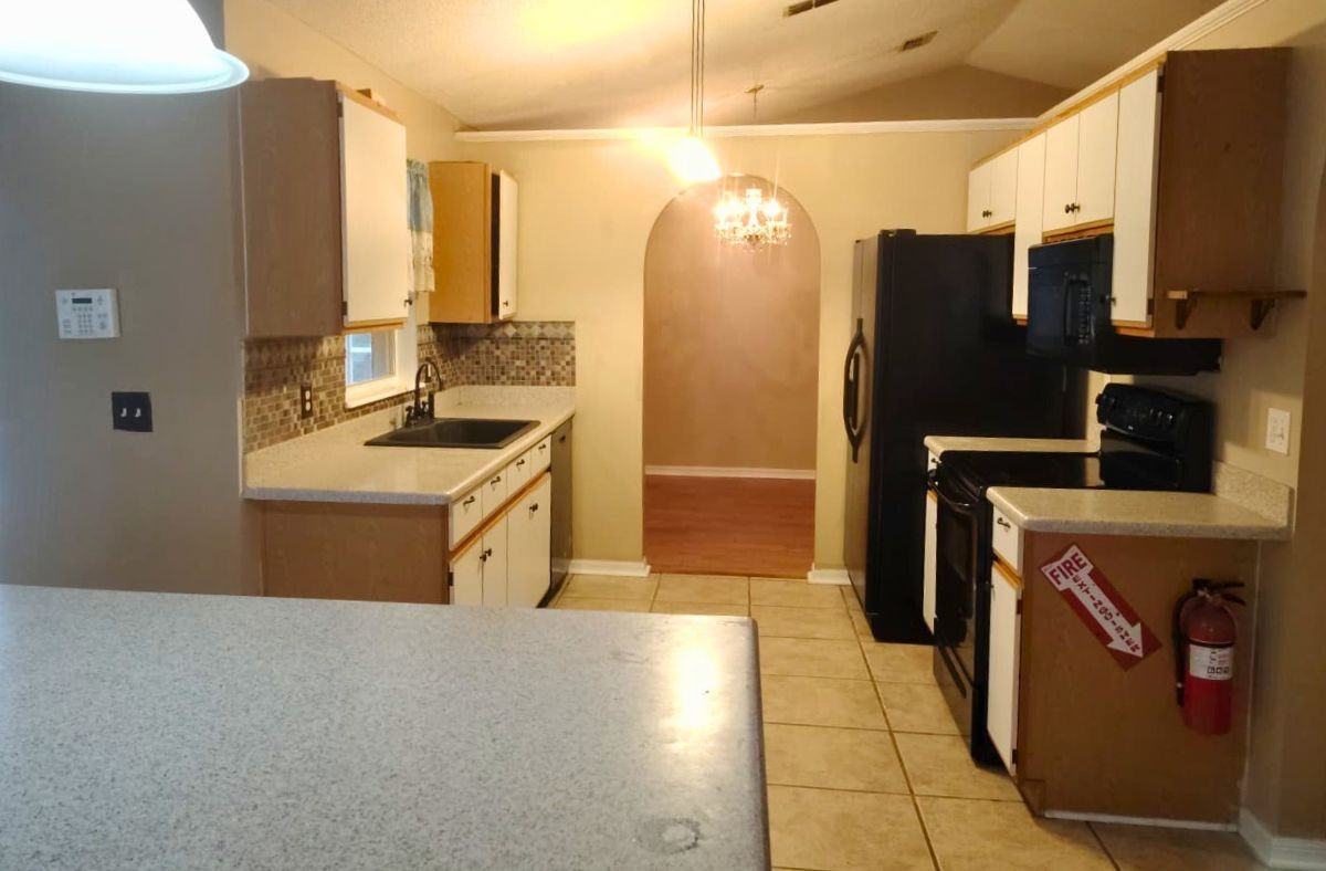 326 Hanging Moss Rd #1 - Photo 6 of 15