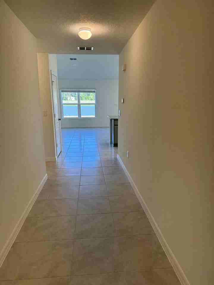 3453 Barringer Dr Se - Photo 3 of 22