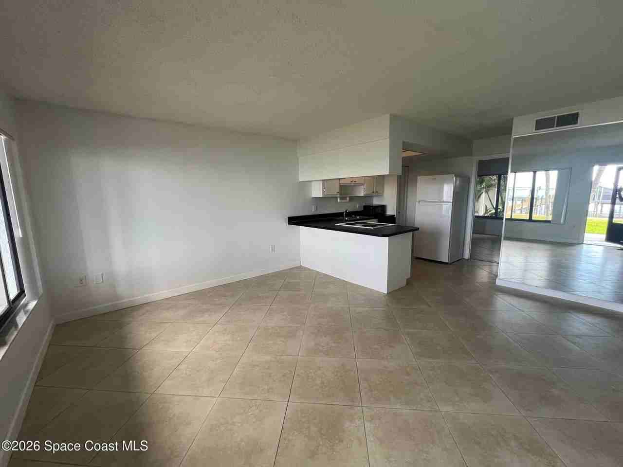 3100 S Atlantic Ave Apt 103 #103 - Photo 3 of 28