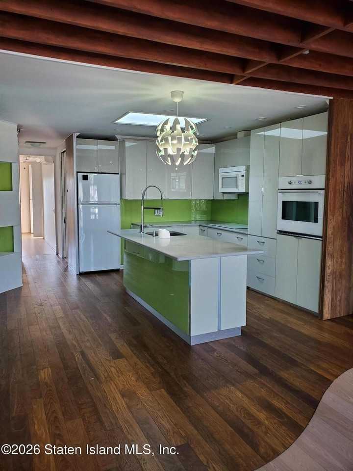 310 Delaware Ave 3rd Fl #3rdFL - Photo 2 of 17