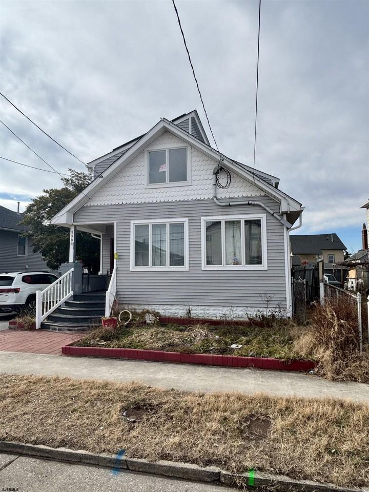 338 N Harrisburg Ave