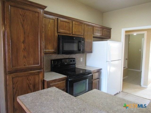 3404 Jacob St - Photo 4 of 14