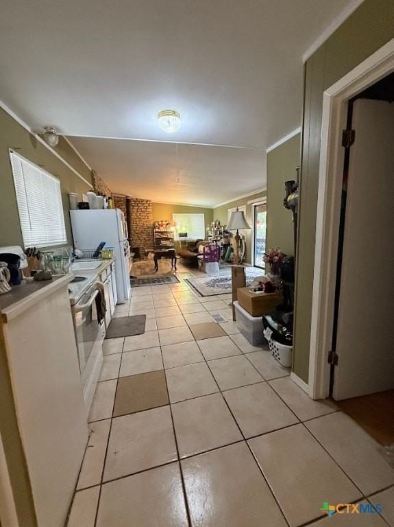 827 Contour Dr - Photo 6 of 20