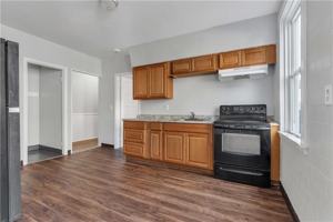 featured image of 109 Pocasset Ave Apt 1 #1