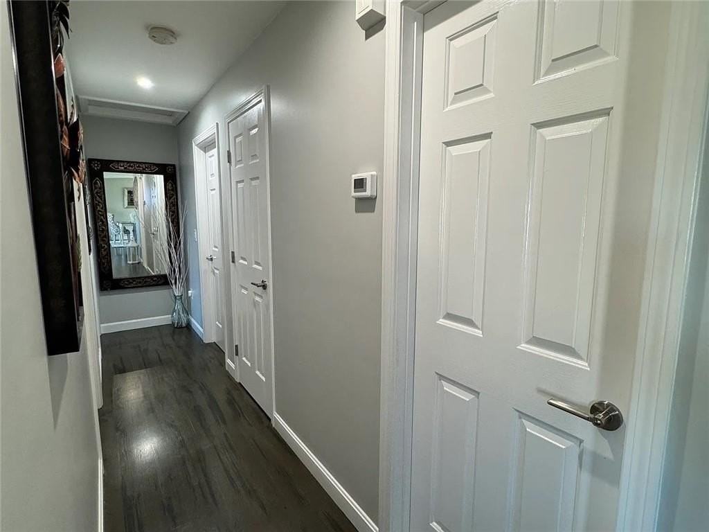 83 Whiting St - Photo 7 of 31