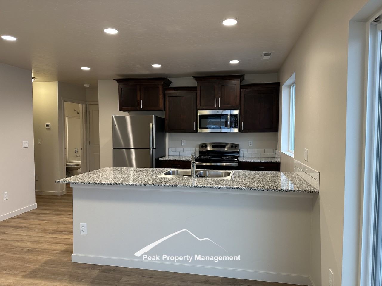 1014 W Givens St #1014 - Photo 5 of 15