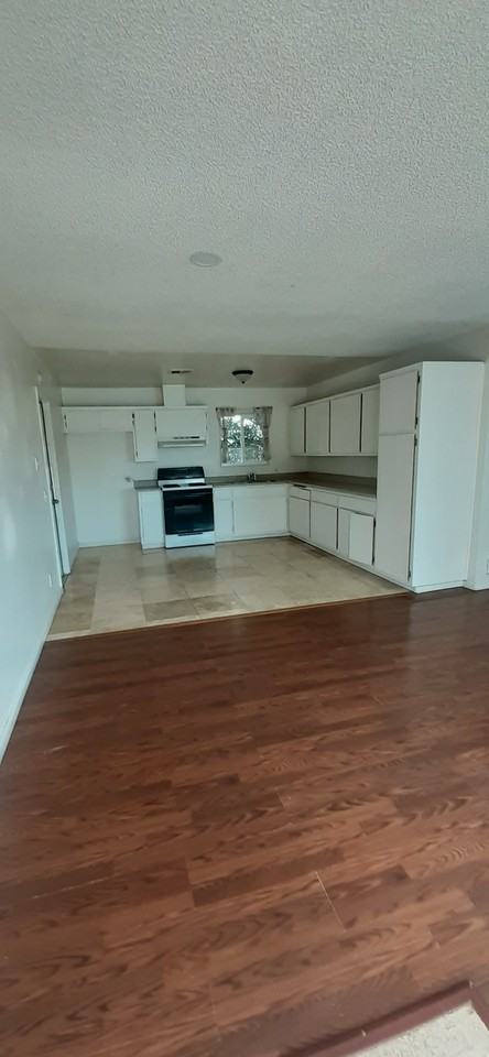 32241 Avenue D #F - Photo 2 of 11