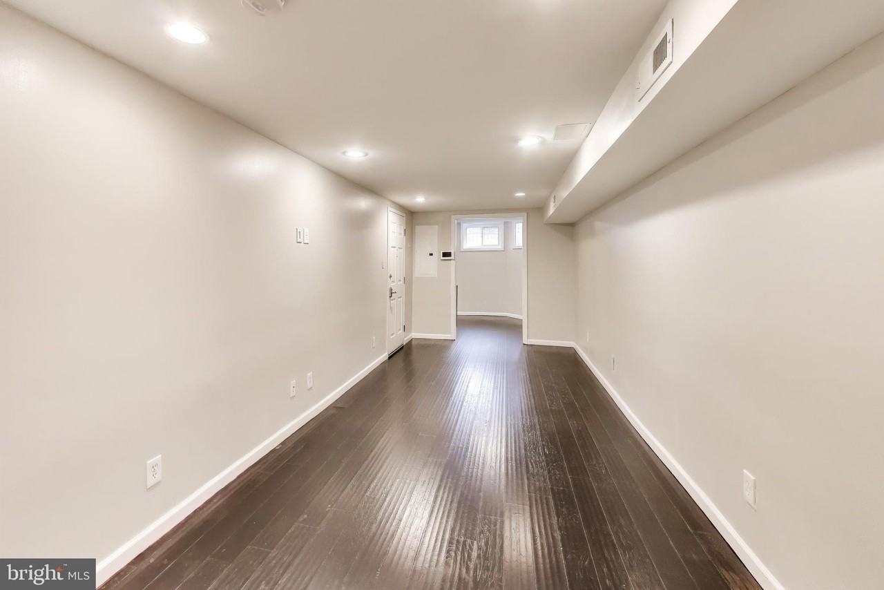 1724 21st St Nw Apt 1 #1 - Photo 7 of 17