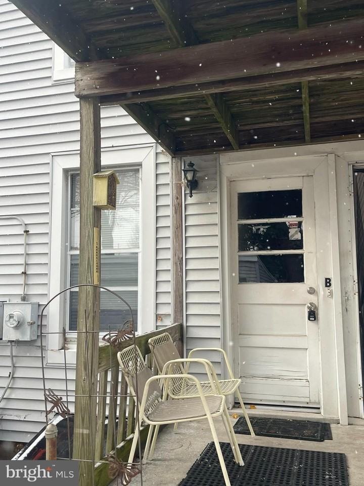 1007 Highland Ave - Photo 3 of 20