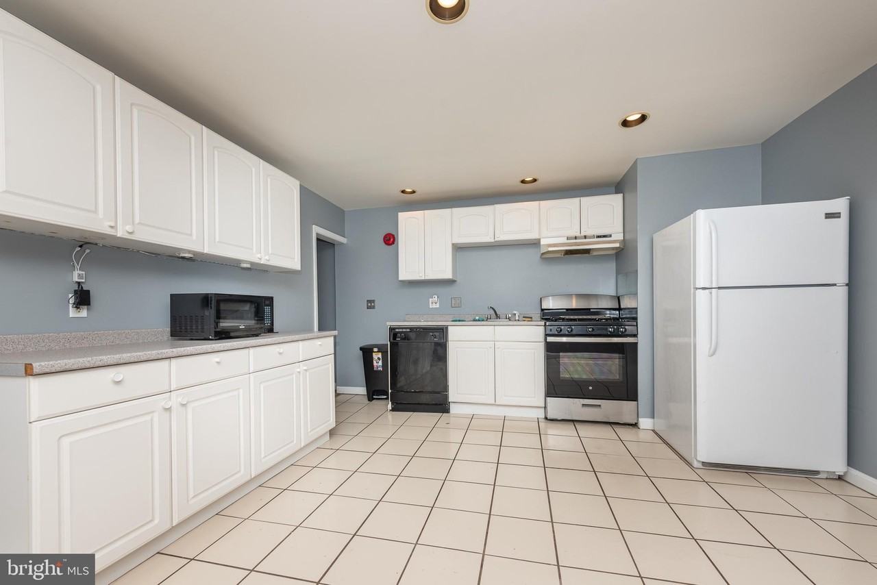 3300 Odonnell St - Photo 3 of 14