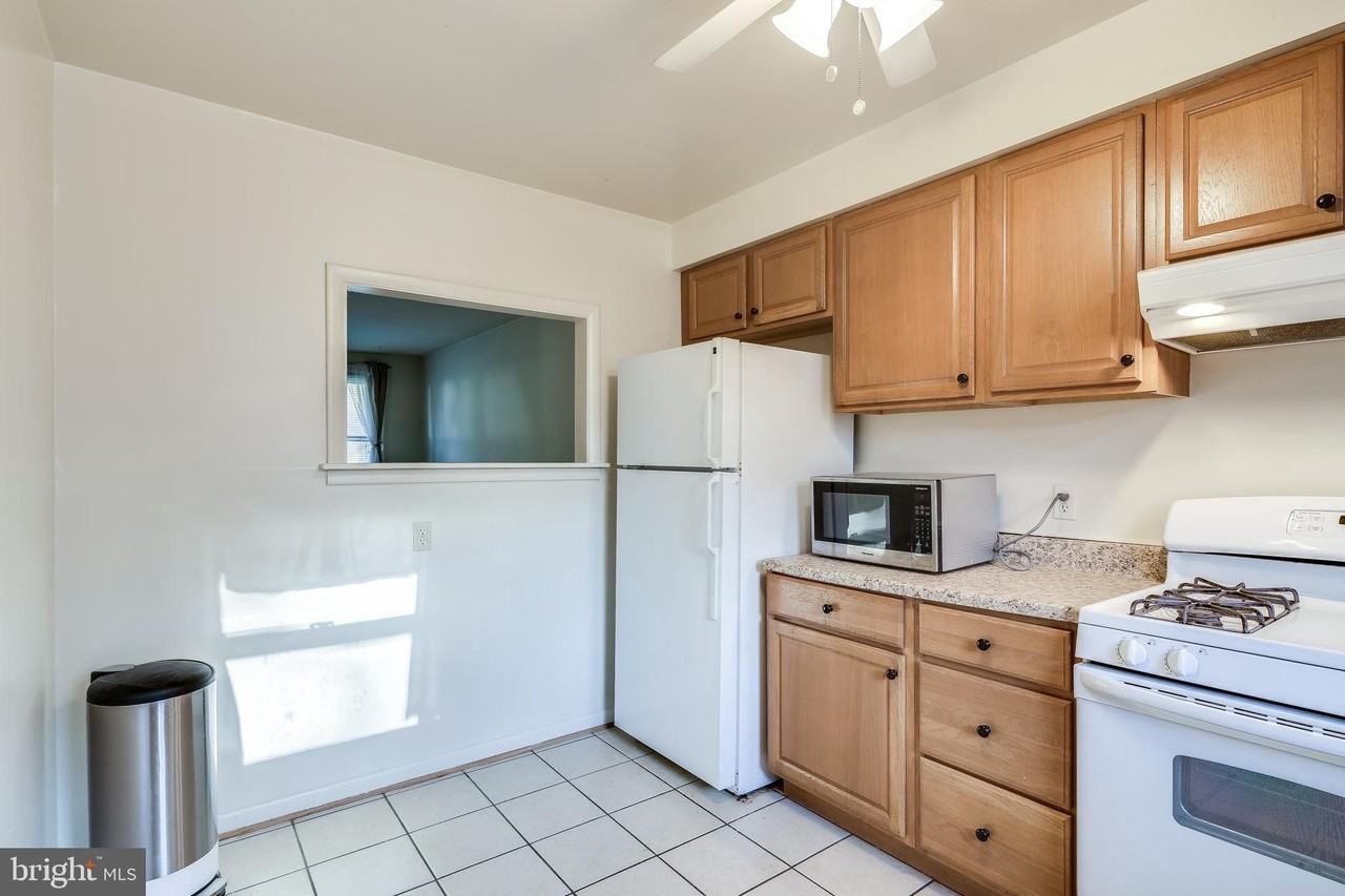 3418 Coventry Court Dr - Photo 3 of 18