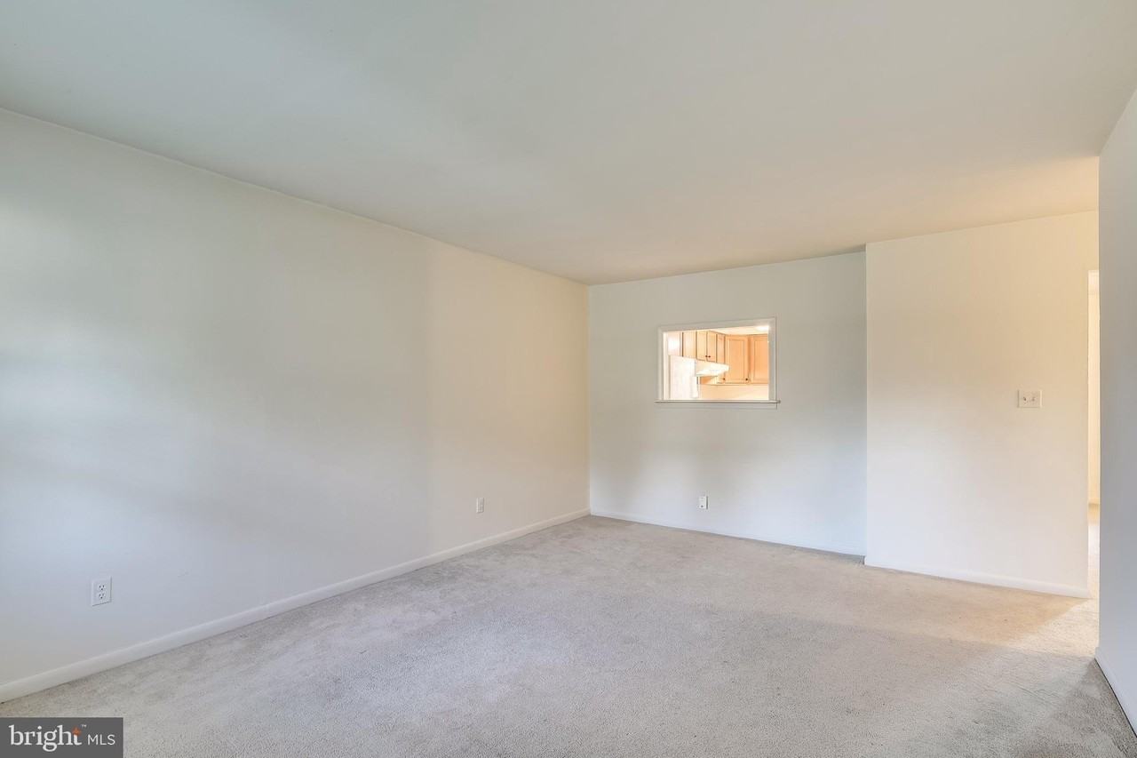 3418 Coventry Court Dr - Photo 4 of 18