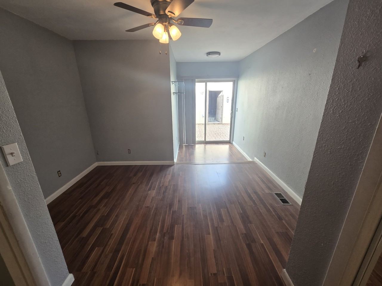 2512 Texas Ave #1 - Photo 6 of 9