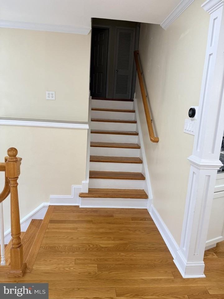 106 Adrienne Ave - Photo 6 of 18