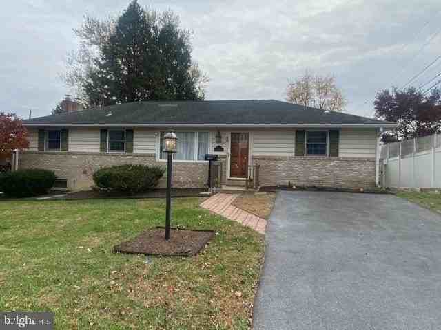 4011 Easy St - Photo 2 of 21