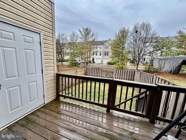 165 Lexington Ct - Photo 2 of 20