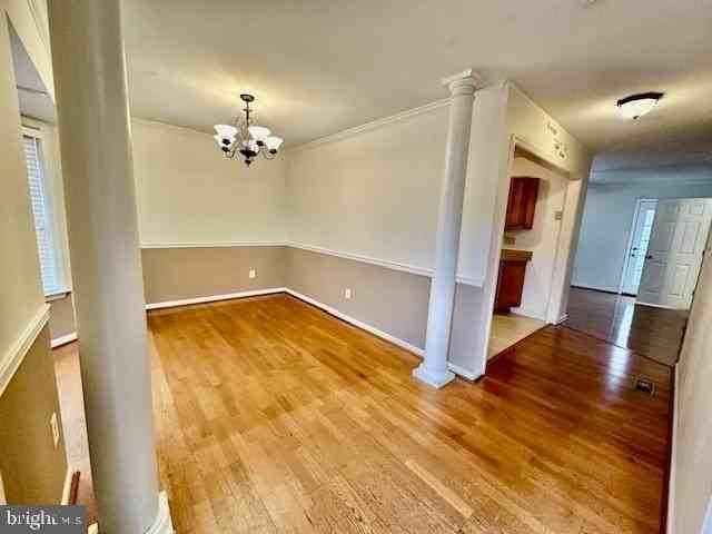 165 Lexington Ct - Photo 6 of 20
