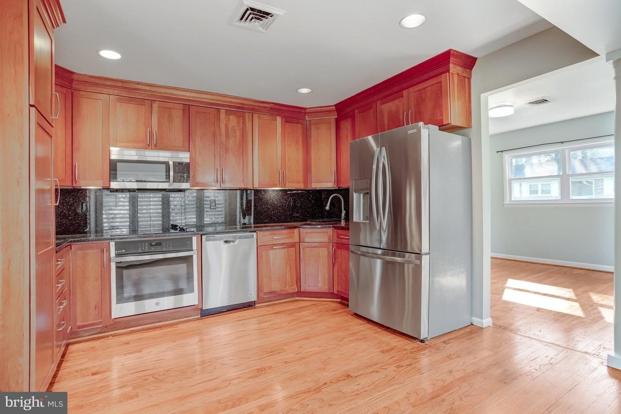 7525 Salem Rd - Photo 2 of 50