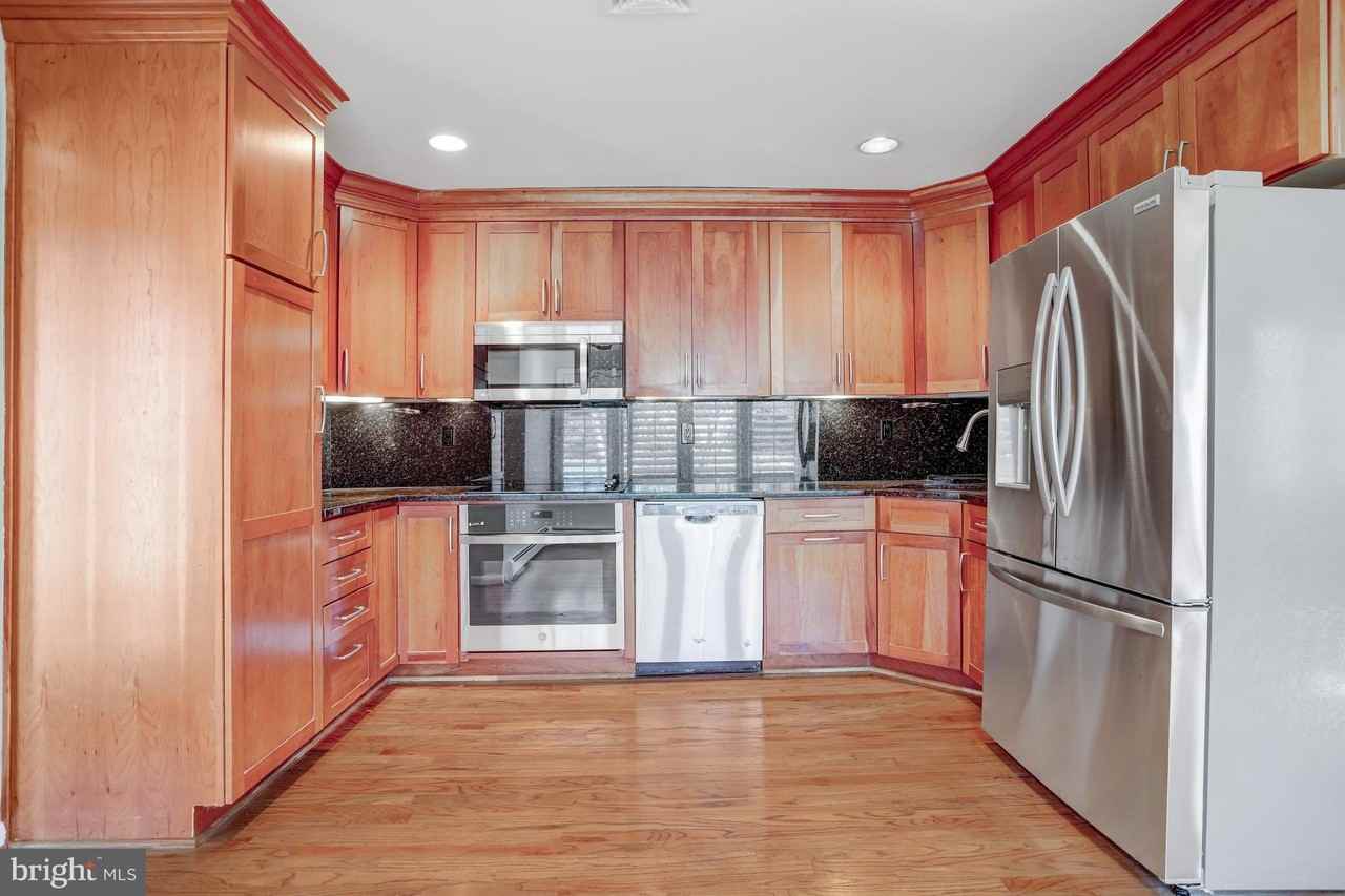 7525 Salem Rd - Photo 3 of 50