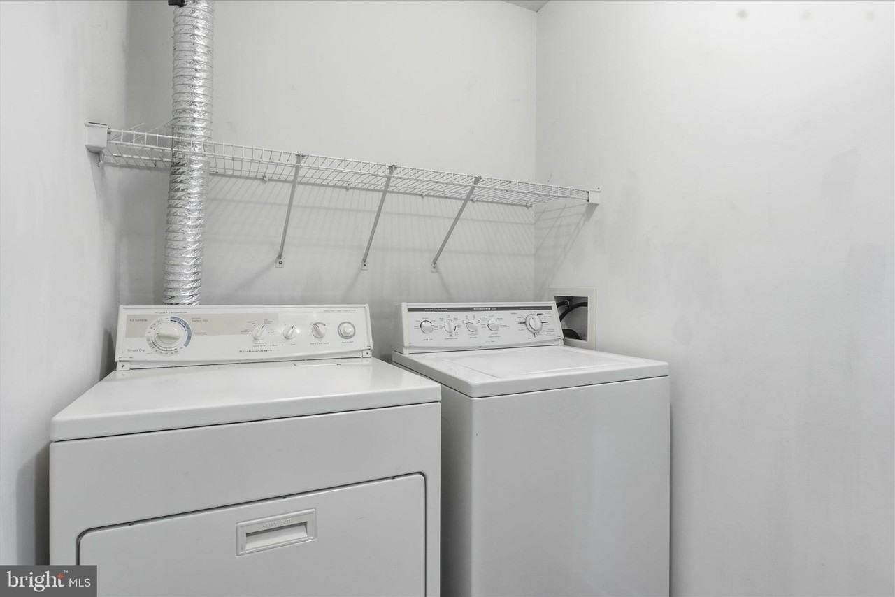 25559 Fretton Sq - Photo 7 of 39