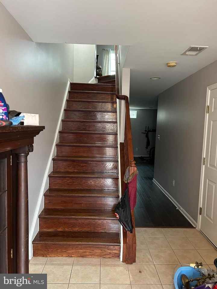 11912 Benton Lake Rd - Photo 2 of 36