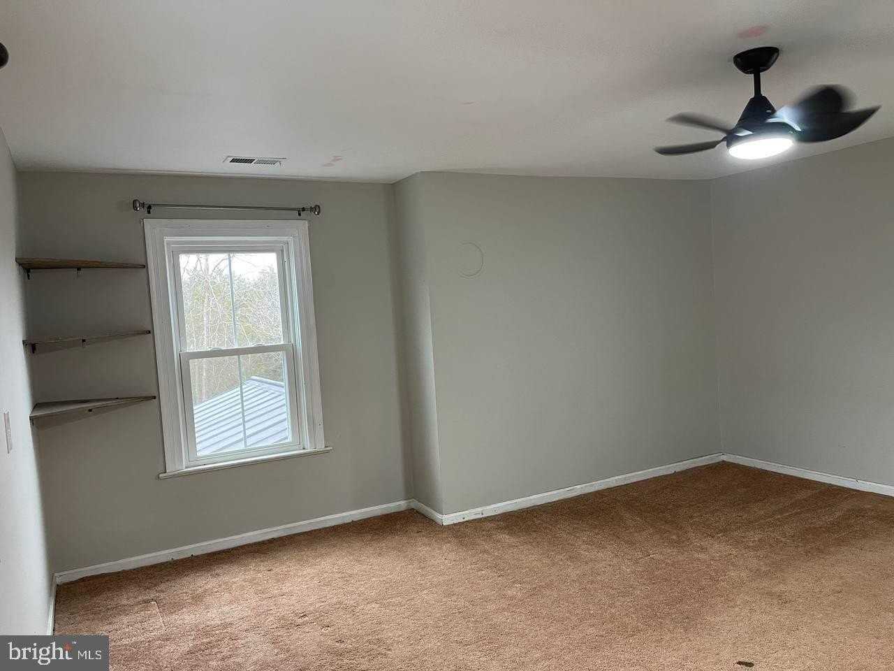 10608 Schaeffer Ln - Photo 3 of 12