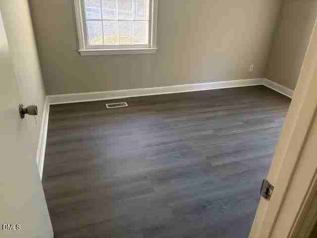 4126 Chaucer Dr - Photo 7 of 9