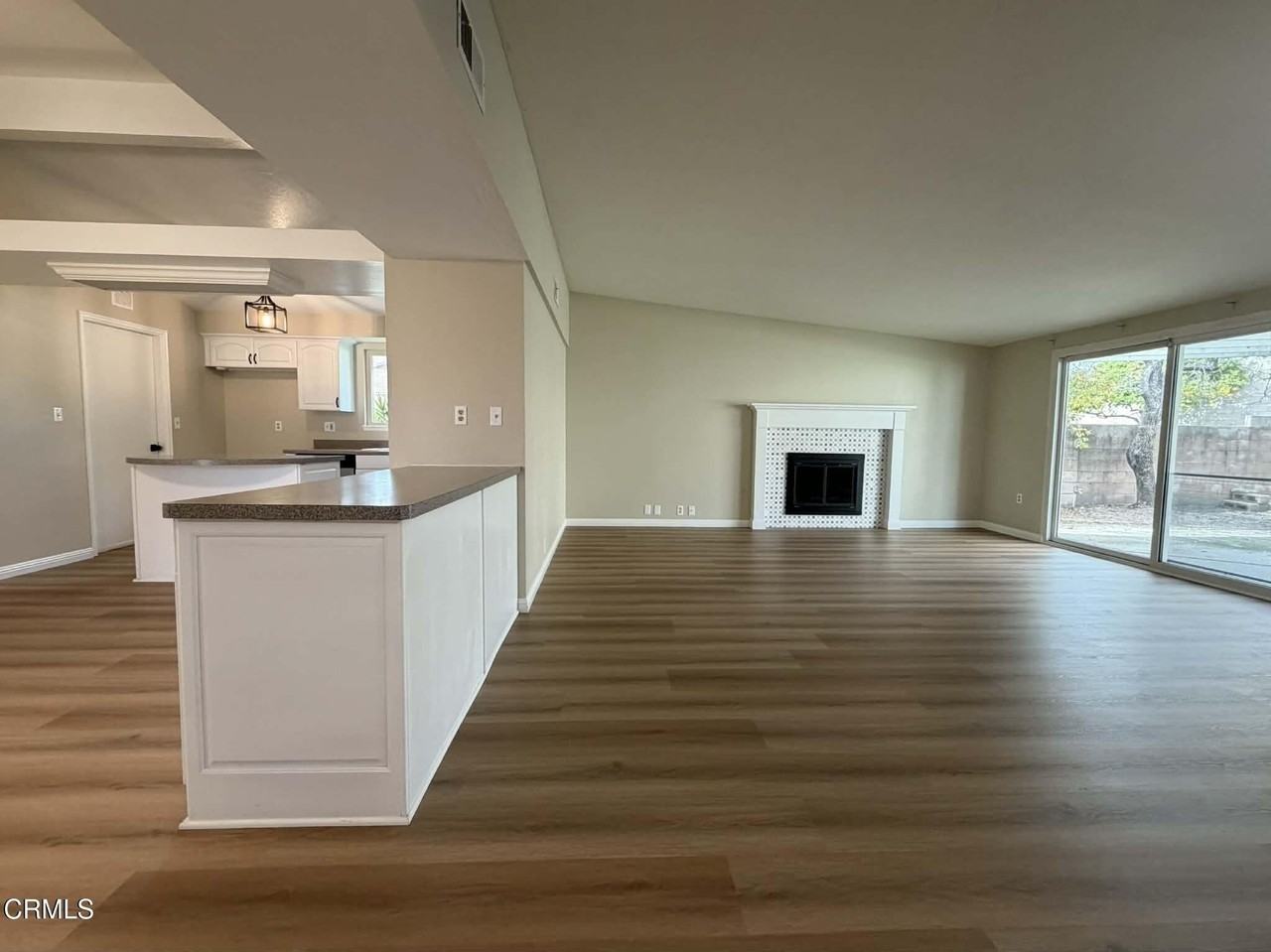 1669 Euclid Ave - Photo 2 of 17