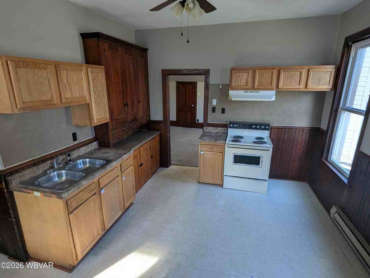 24 W Water St - Photo 6 of 17