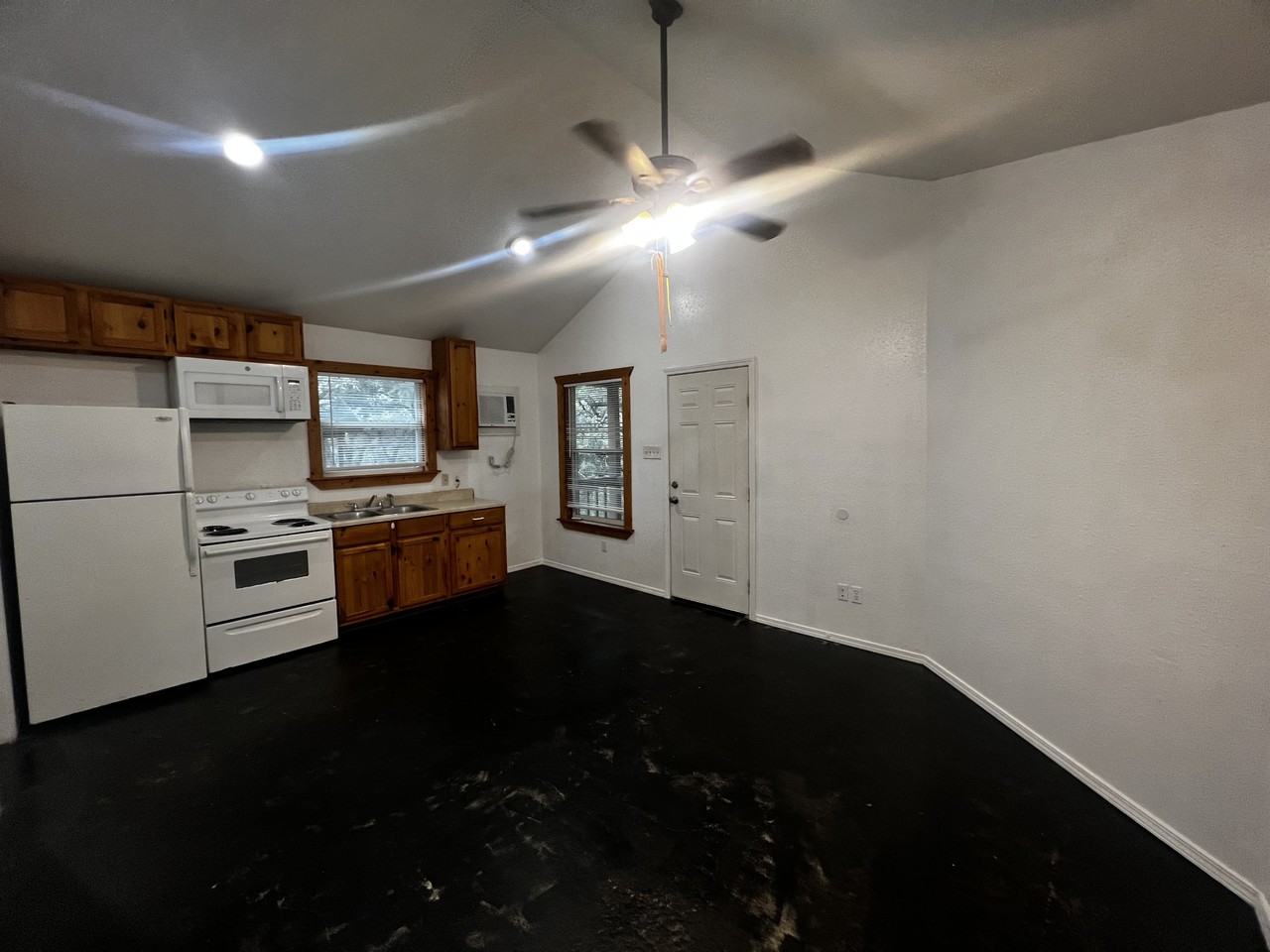 41340 FM 3159 - 303 #303 - Photo 3 of 17