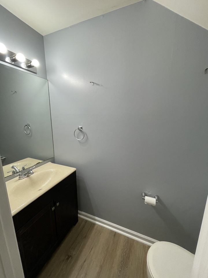 1007 Caroline St #1 - Photo 7 of 12