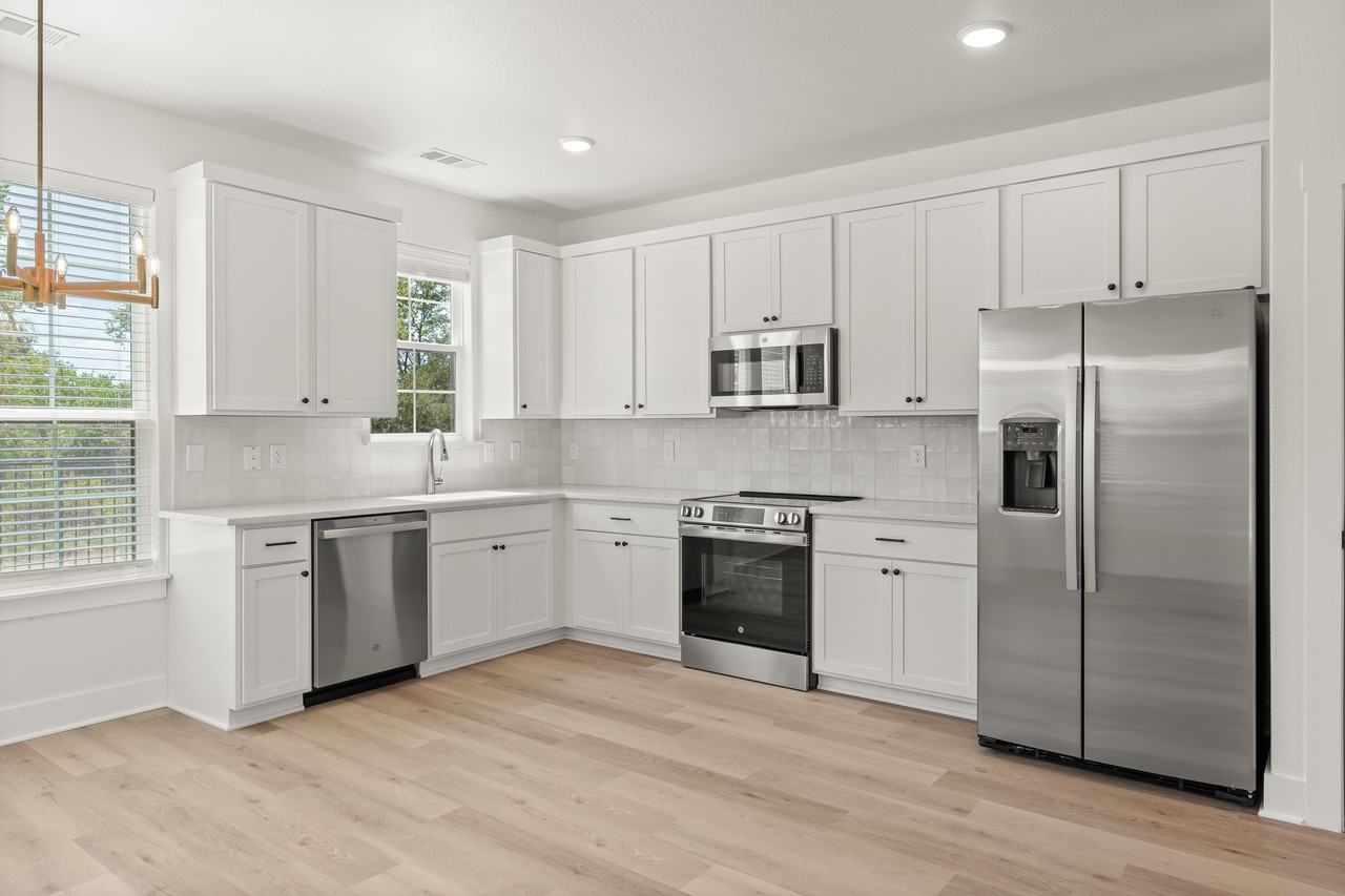 5811 South 31st StreetUnit 201 #201 - Photo 7 of 28