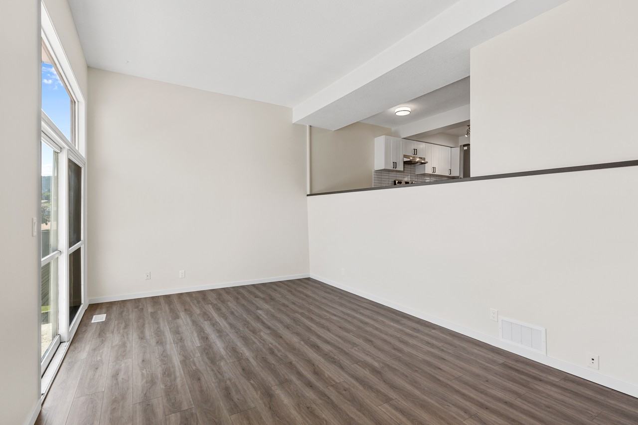 Highland Villas - Photo 4 of 18