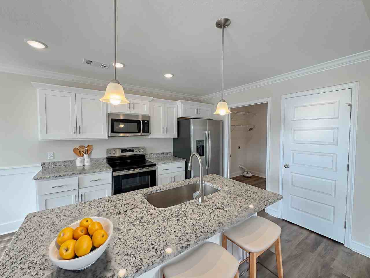 301B Freight Train Trl #1 - Photo 3 of 27