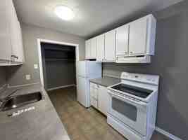 featured image of 2 Reading Cres #2