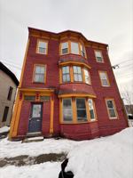 featured image of 48 Kennedy St #1