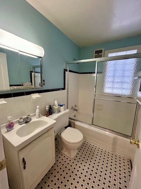 1218 Oakland Terrace Rd #1 - Photo 7 of 9