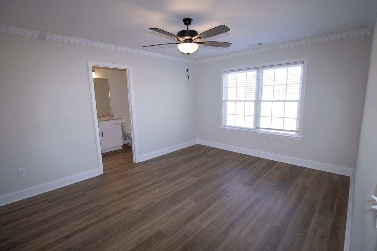 125 Enclave Ct #1 - Photo 6 of 10