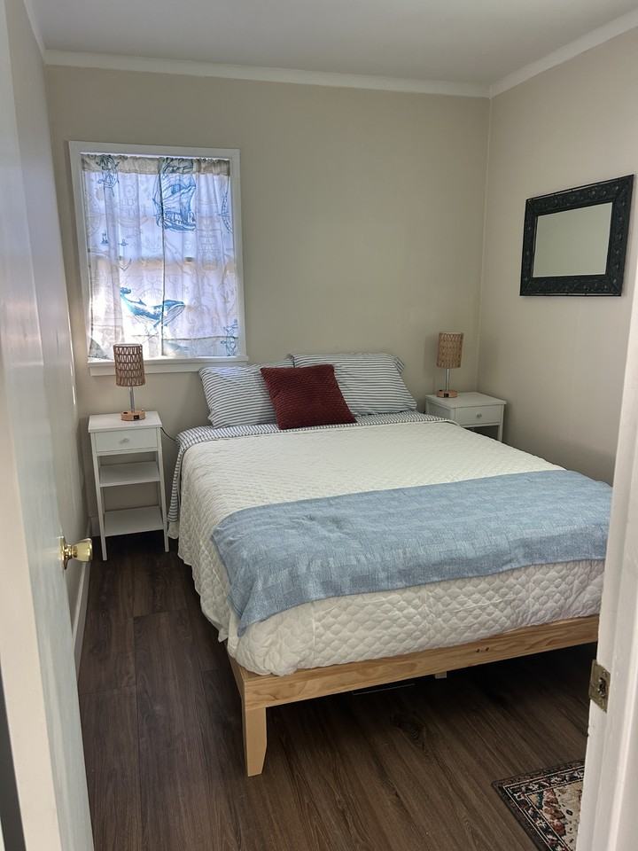 260 Santa Monica Dr #1 - Photo 6 of 7