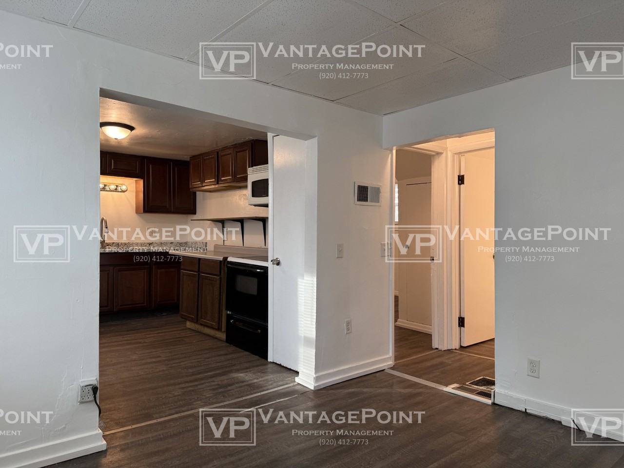 1028 Stuart St - Photo 7 of 19