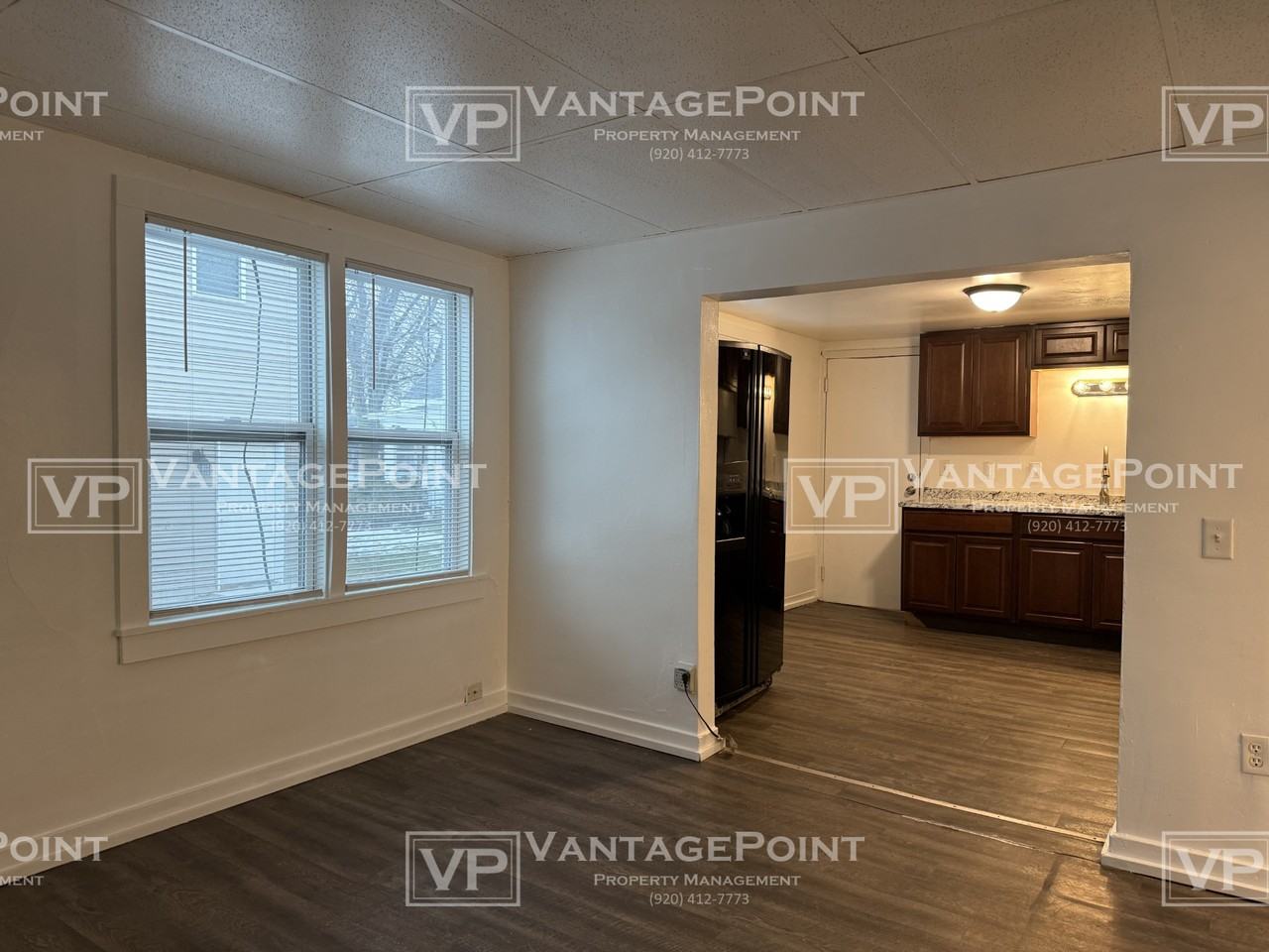 1028 Stuart St - Photo 6 of 19