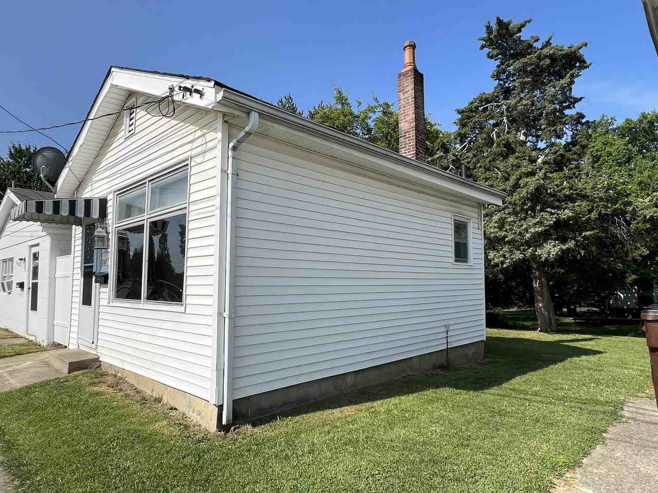 1801 Goodman Ave #1 - Photo 4 of 6