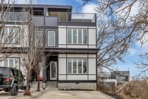 featured image of 418 37th Ave N #1