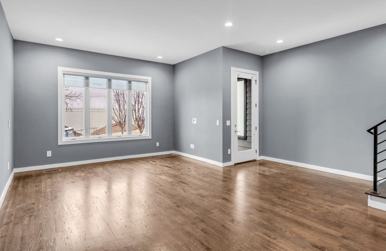 418 37th Ave N #1 - Photo 7 of 40