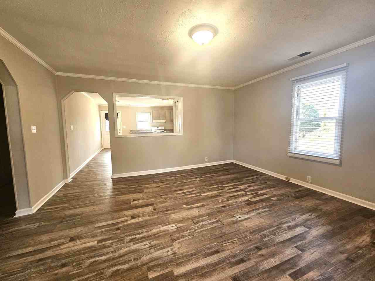 706 Maple St #1 - Photo 7 of 14