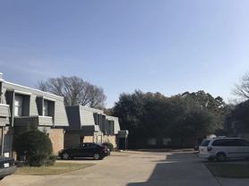 1900 Sandy Ct Apt B - Photo 1 of 1