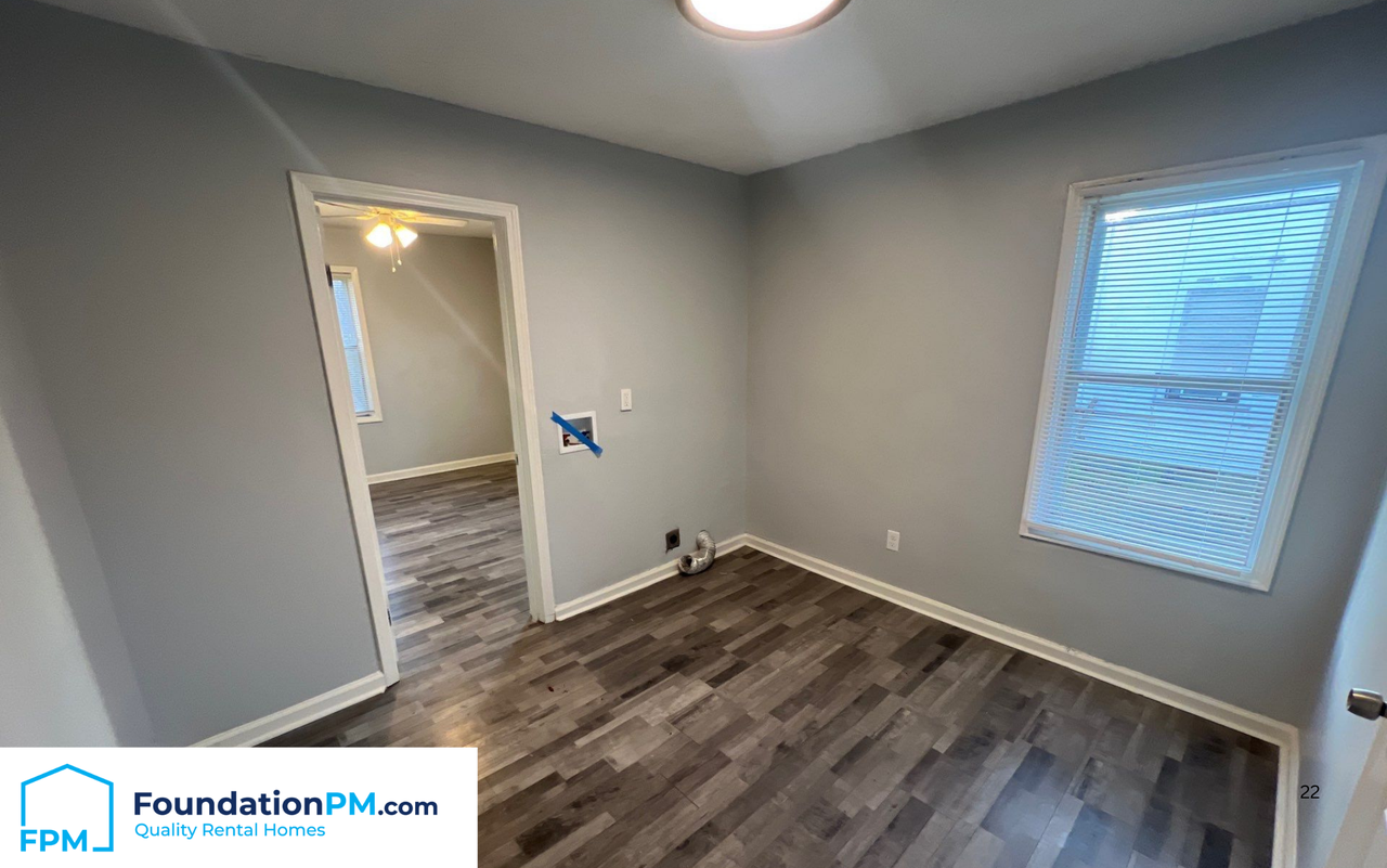 2067 Hubert Ave #1 - Photo 6 of 15